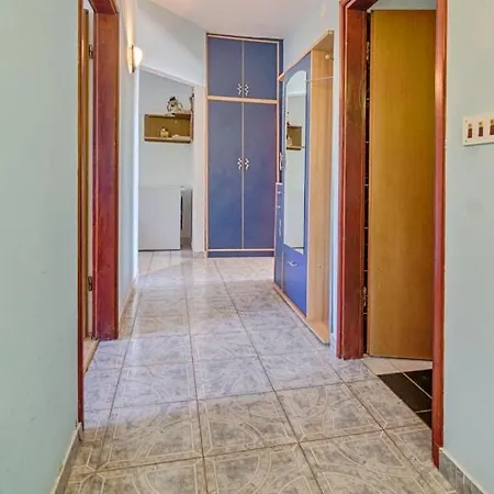 Marin Apartment *