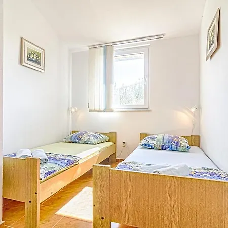 Apartment Marin *
